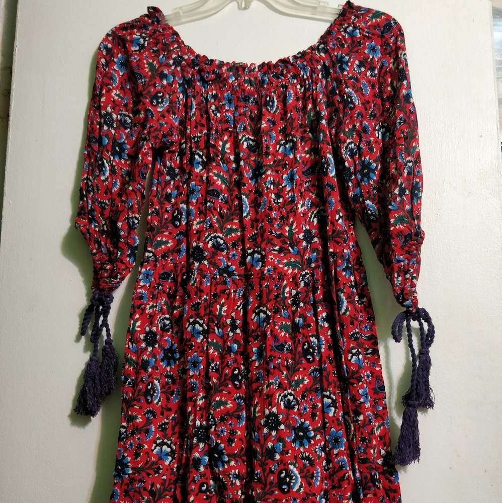 Medium Valija Off the Shoulder Dress